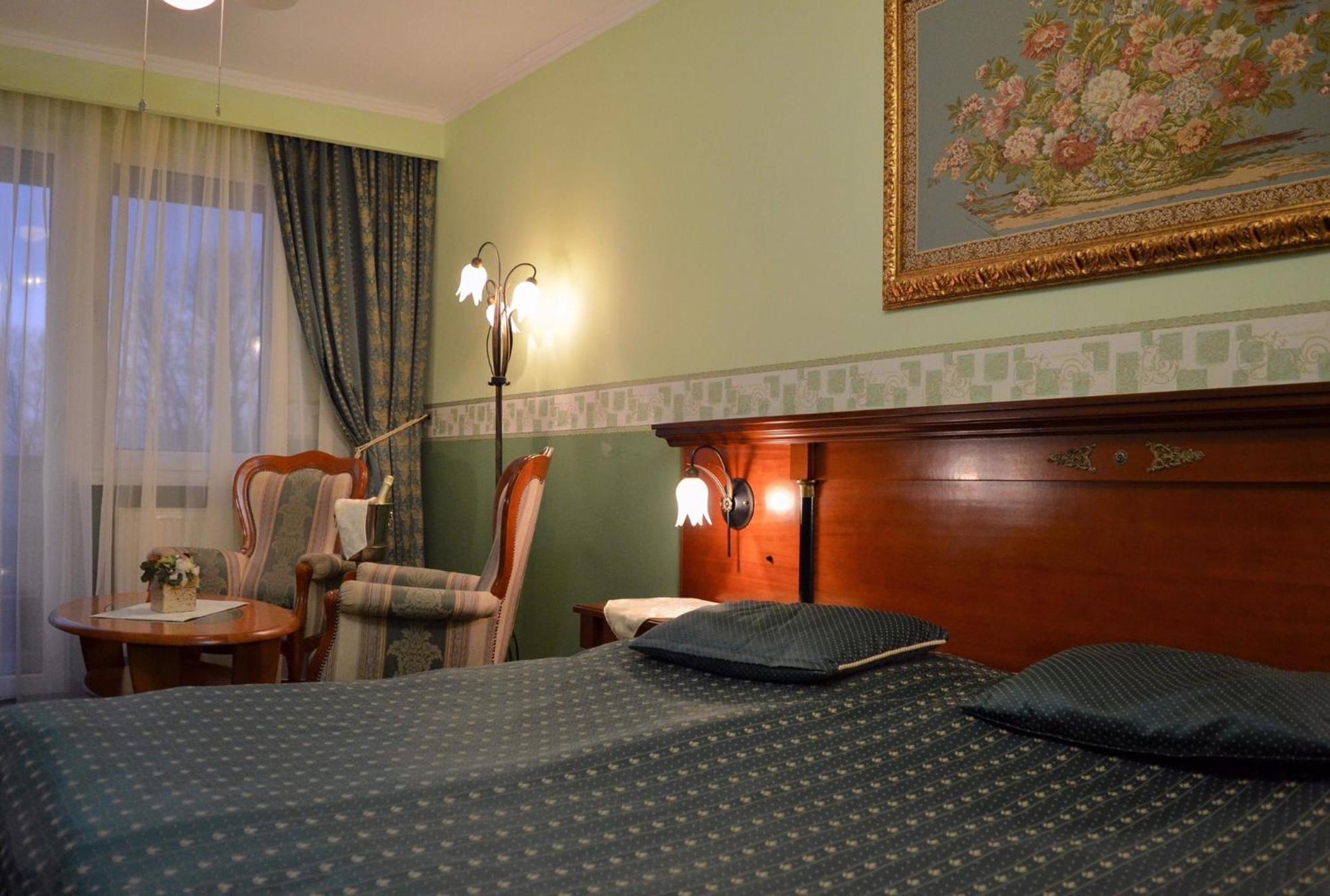 Grand Hotel Residence Boutique Hotel With Privat Wellnes (Adults Only) Piest'any Exterior photo