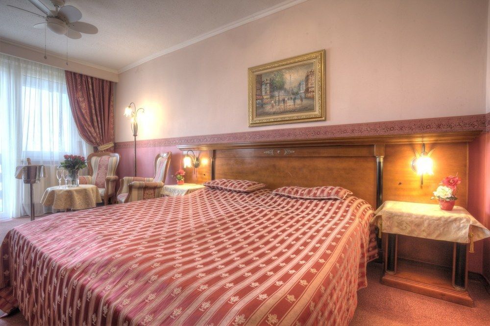 Grand Hotel Residence Boutique Hotel With Privat Wellnes (Adults Only) Piest'any Exterior photo