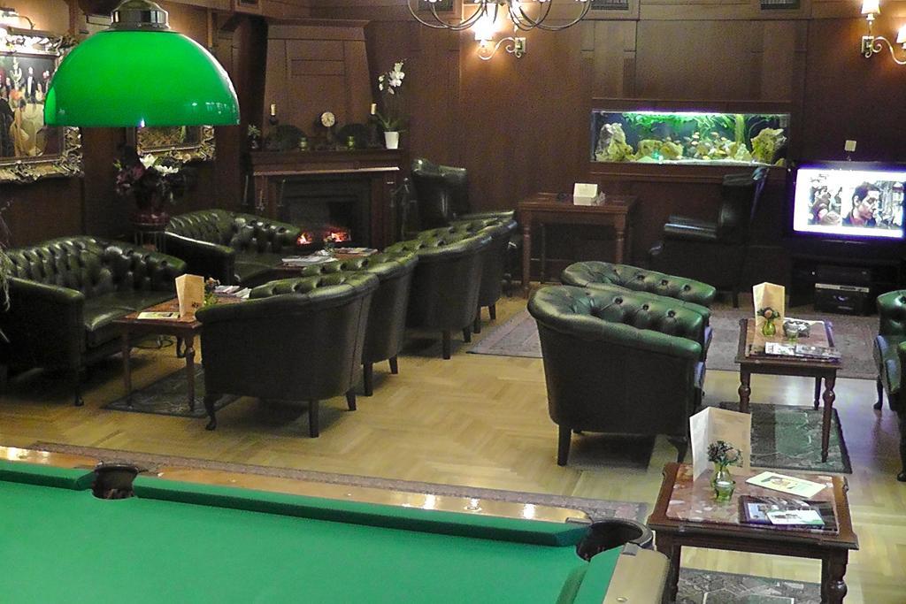 Grand Hotel Residence Boutique Hotel With Privat Wellnes (Adults Only) Piest'any Exterior photo