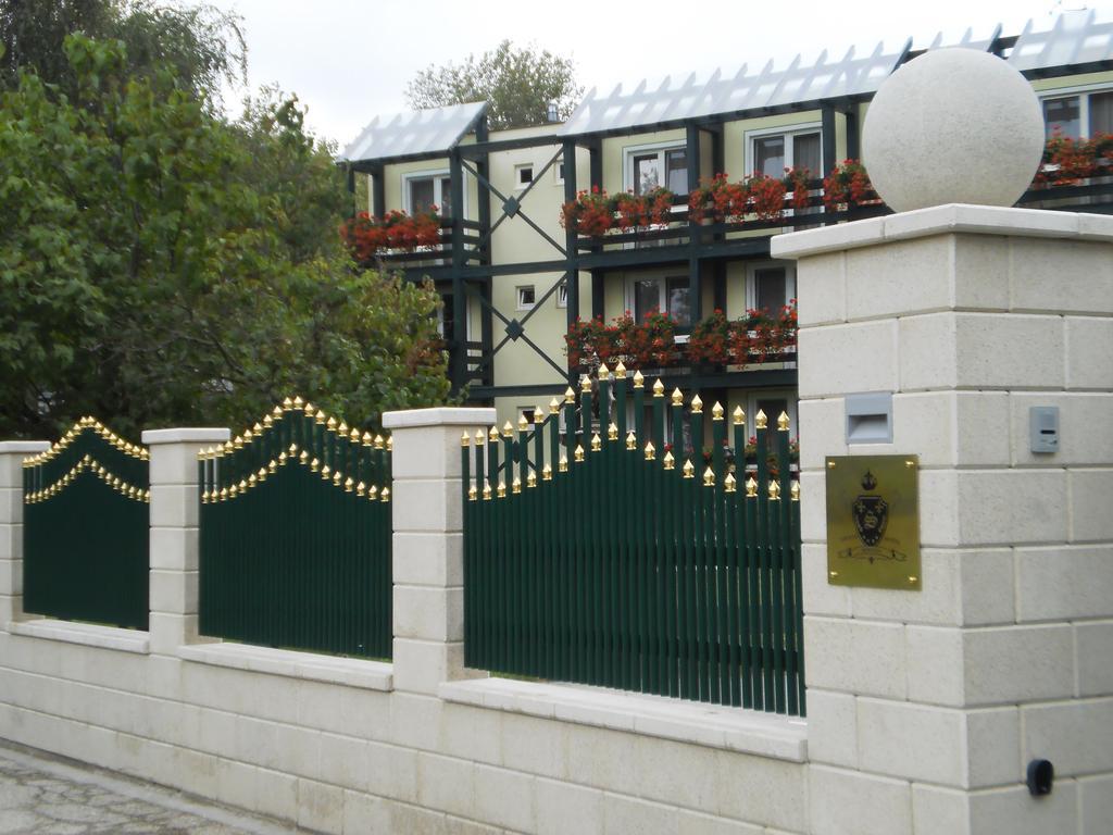 Grand Hotel Residence Boutique Hotel With Privat Wellnes (Adults Only) Piest'any Exterior photo
